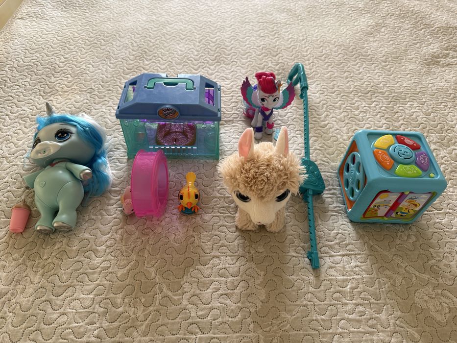 Інтерактивні брендові іграшки