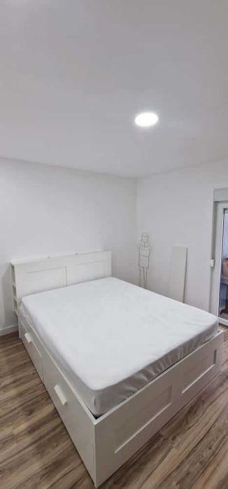 Cama BRIMNES c/ Arrumação + Colchão Molaflex (160x200)