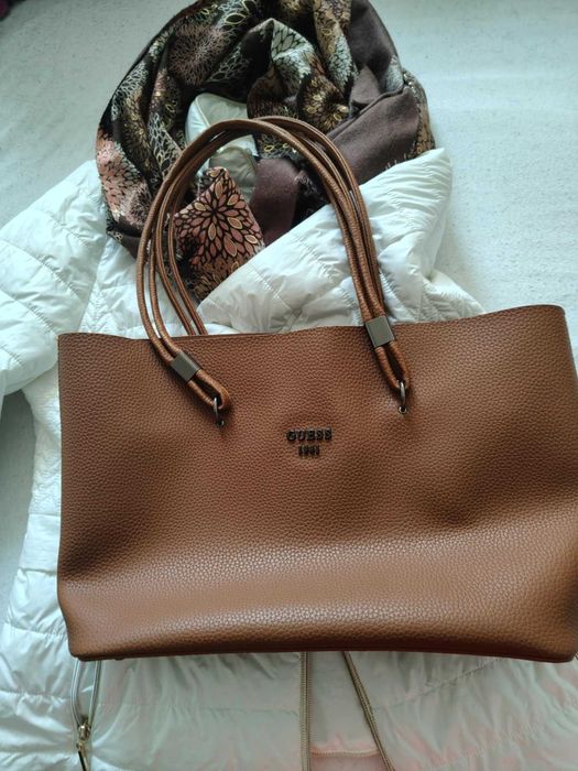 Sprzedam Torbę GUESS w pięknym rudym kolorze