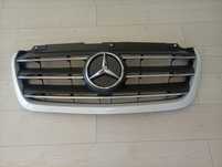 Mercedes Sprinter 907 atrapa grill