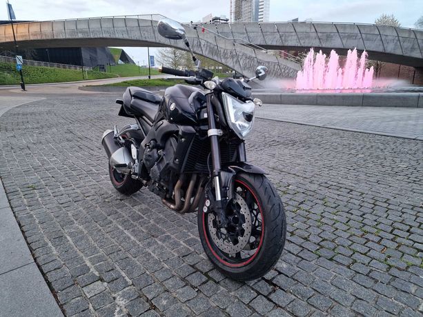 Yamaha FZ1 fazer 1000 naked