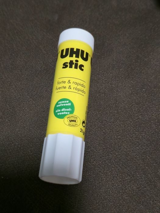 Cola uhu stic 21g e 8.2g