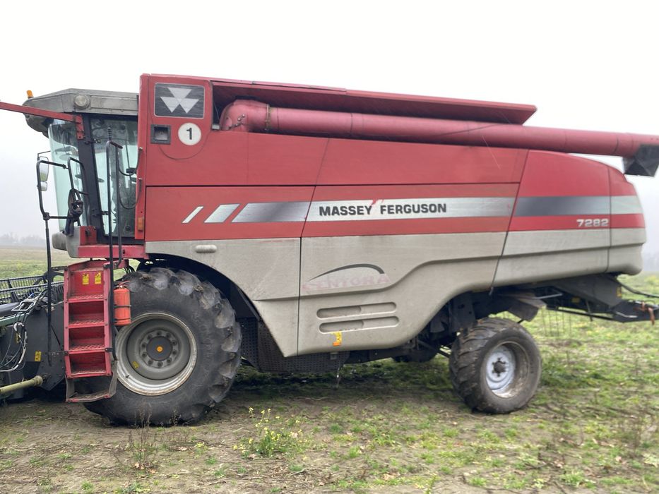 Продам комбайн Massey Ferguson 7282