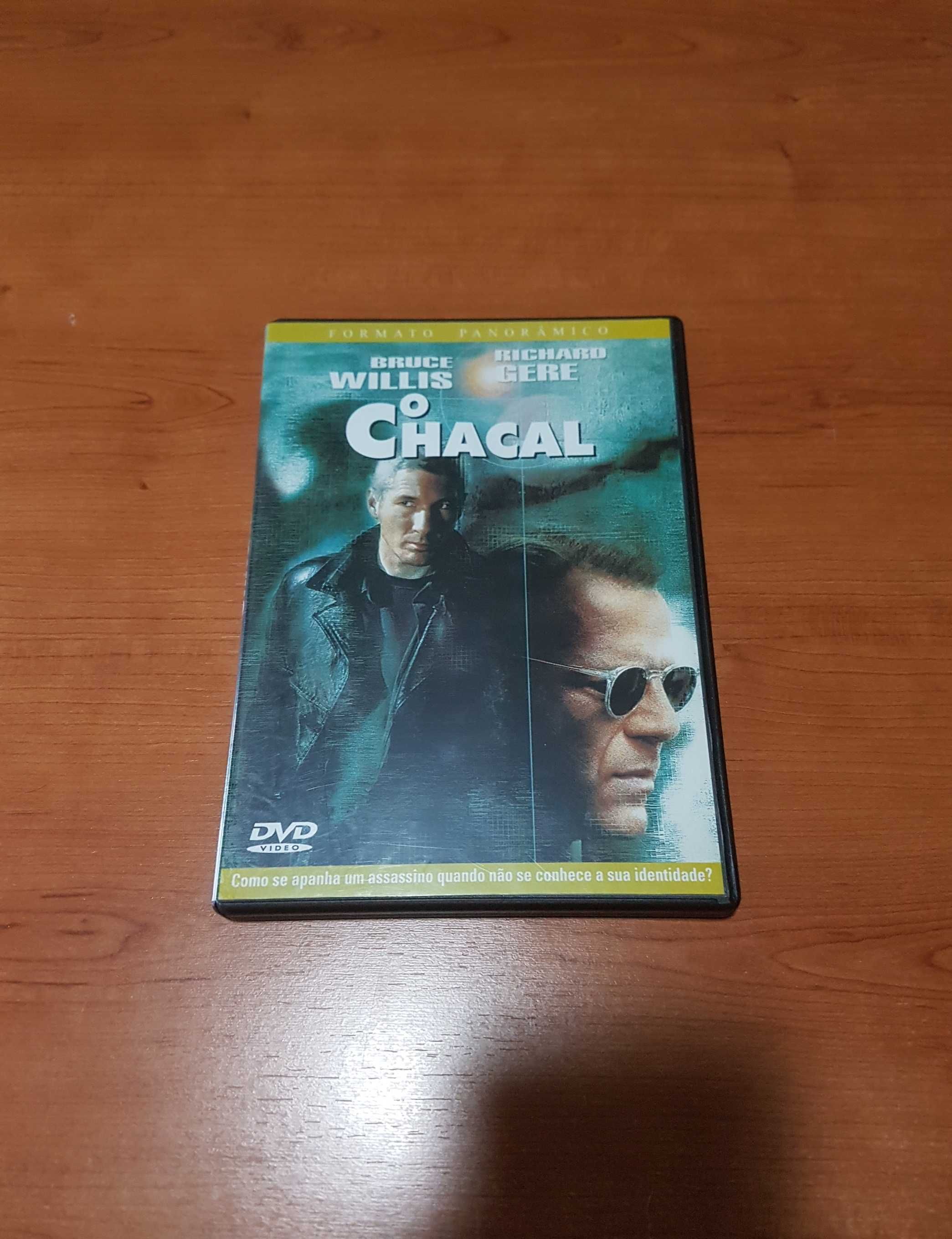 O CHACAL (Bruce Willis/Richard Gere) Quem ele é? Como apanhá-lo?