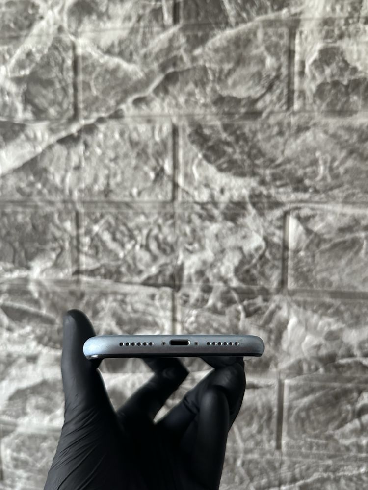 Iphone XR 64GB Blue neverlock айфон