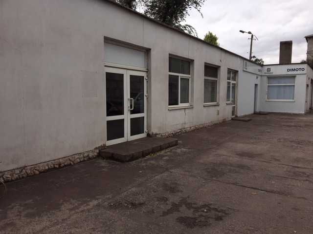 Комплекс СТО и магазин непродовольственных товаров, 182 м.кв.