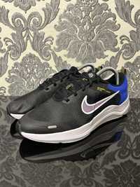 Nike Downshifter 12 40