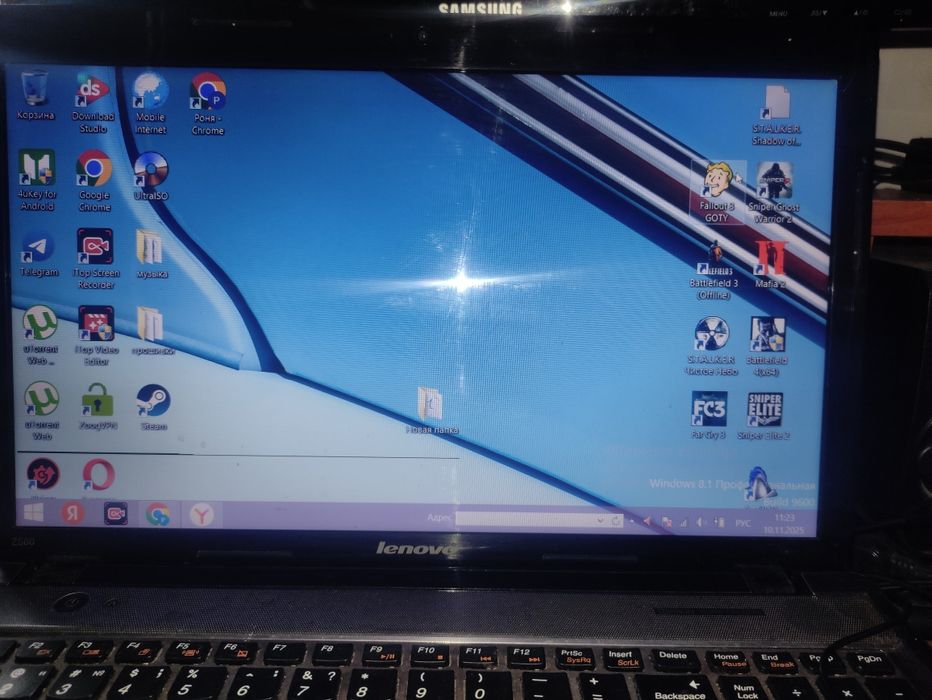 Ноутбук Lenovo Z580/Core i5 3210M/GeForce GT640 GB/RAM 8