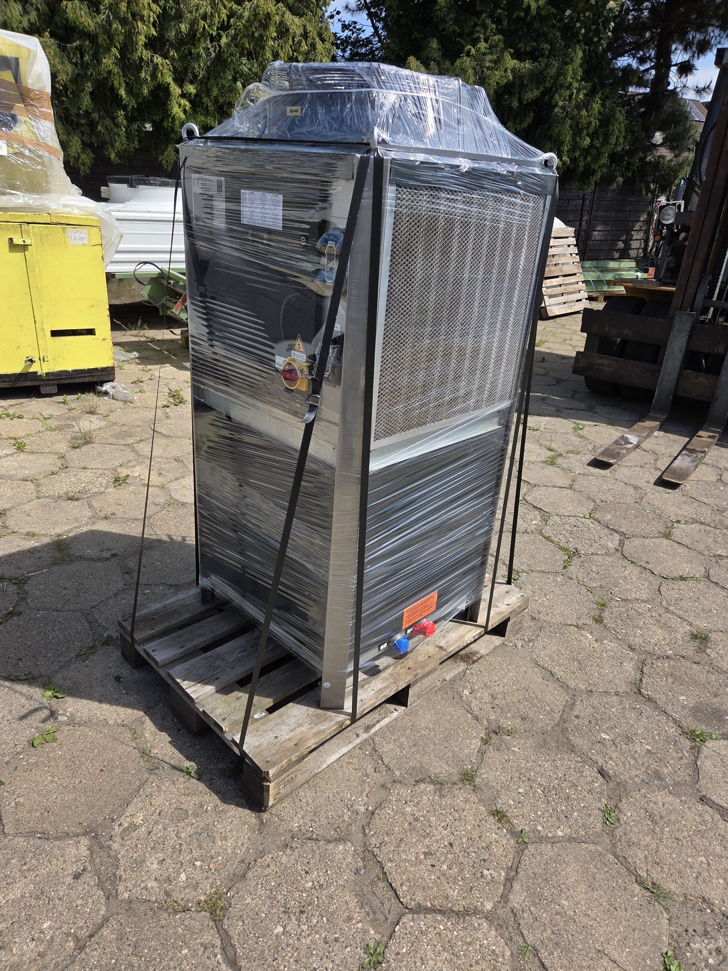 hyfra chiller został 1 sztuka 2022 r 12.2 kW/32 wtryskarka wymiennik
