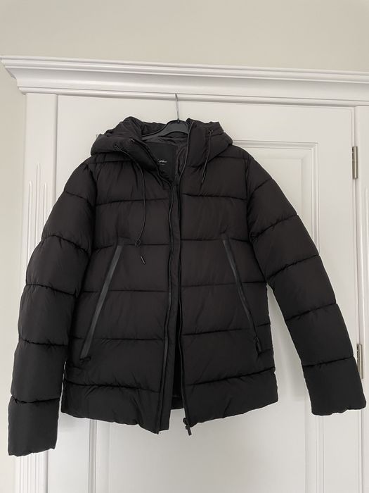 Зимова куртка чоловіча розмір М , куплена в Італії