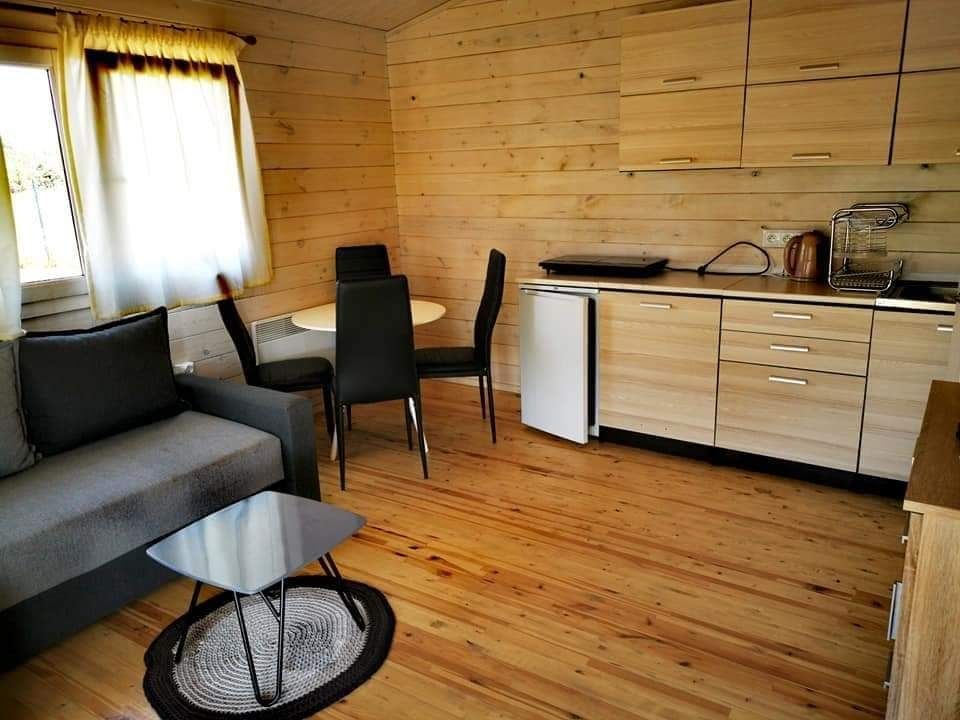 Wolne terminy sierpniowe - domki letniskowe