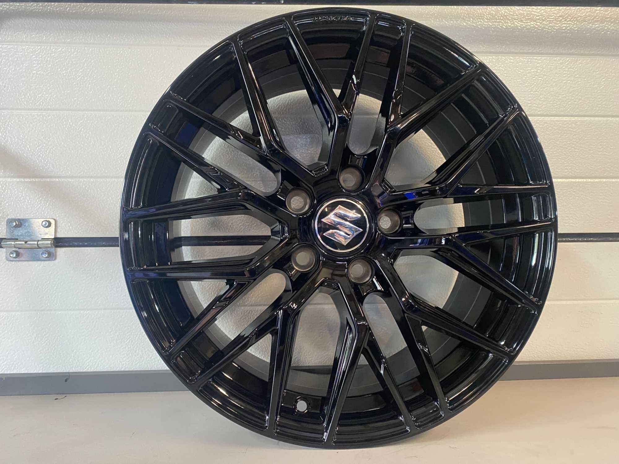 Alufelgi 17 7,5J Et.45 5x114,3 Suzuki Grand Vitara Swift V SX4 MAM RS4