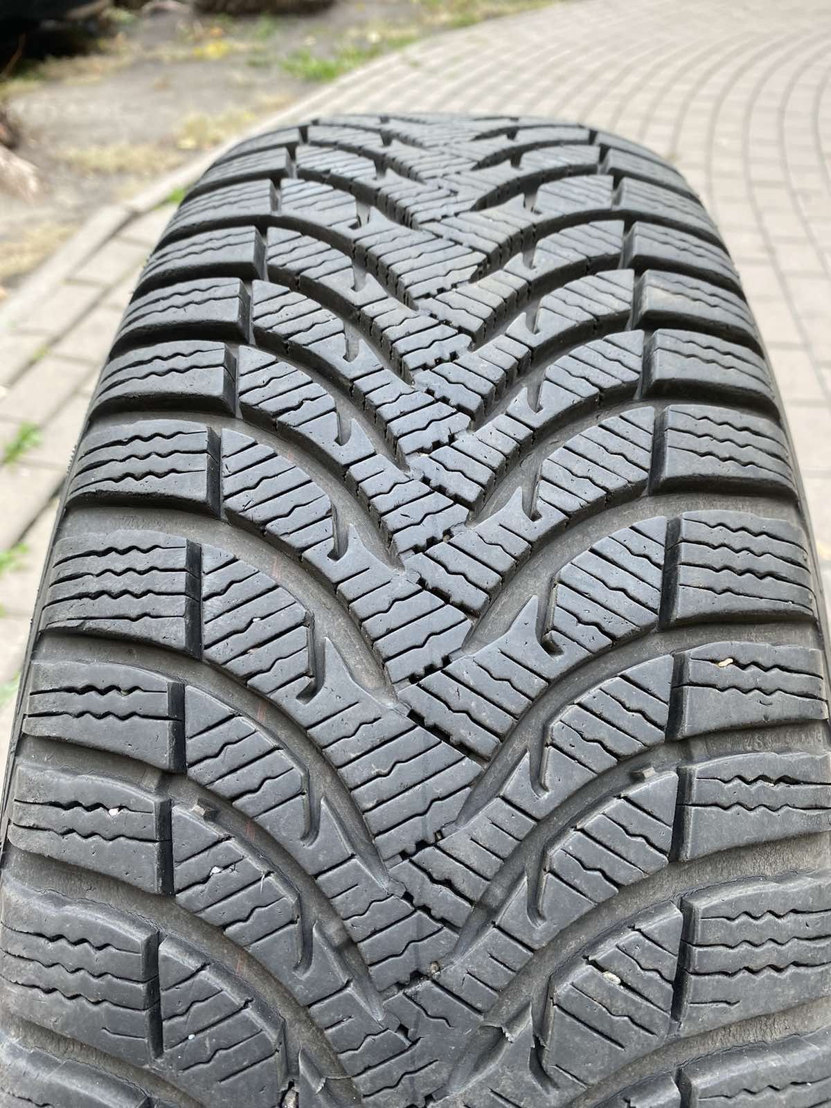 Michelin 205/60 R 16 зимова резина, шина, колесо.