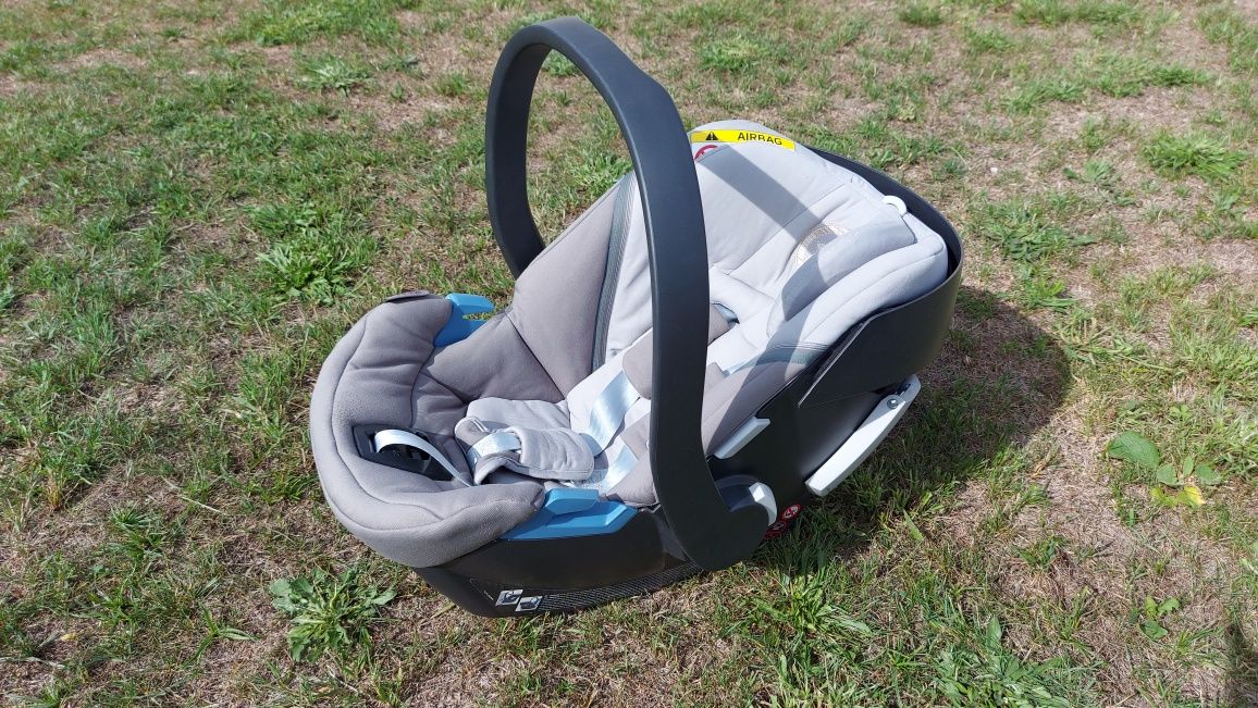 Cybex Aton 5 z bazą Isofix