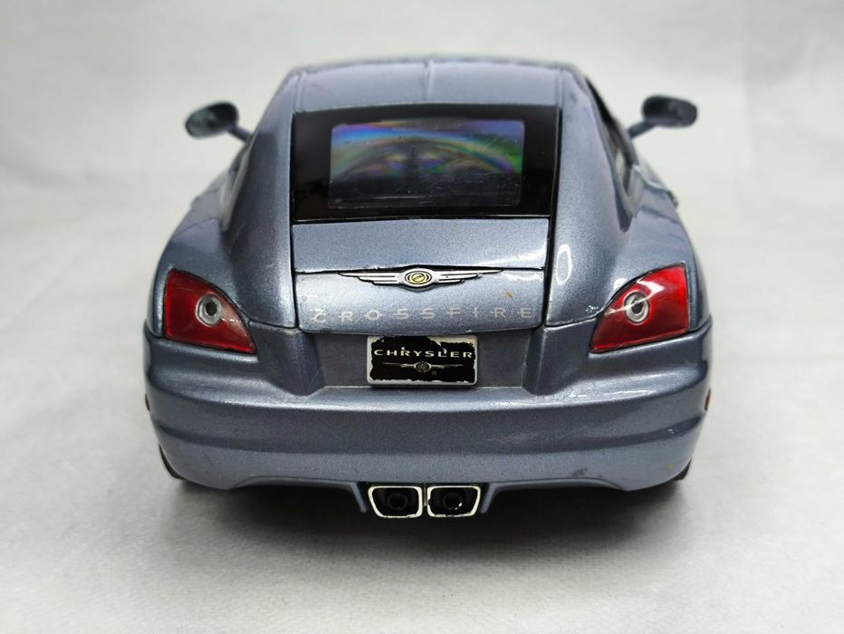 Модель Chrysler Crossfire 1/18 Motormax