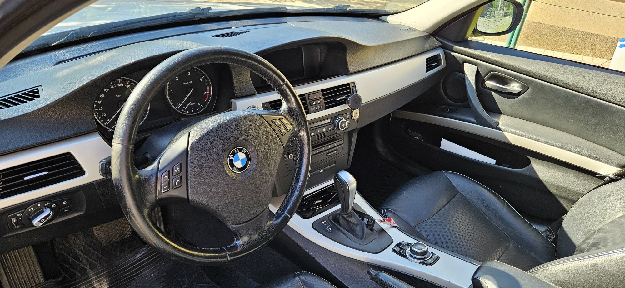 BMW E91 x-drive 2.0d 2009r.