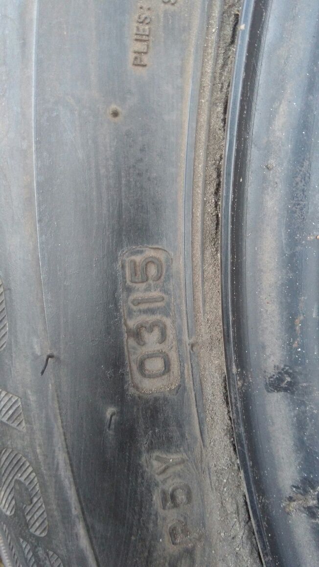 Opona 225/55R17 Brigistone