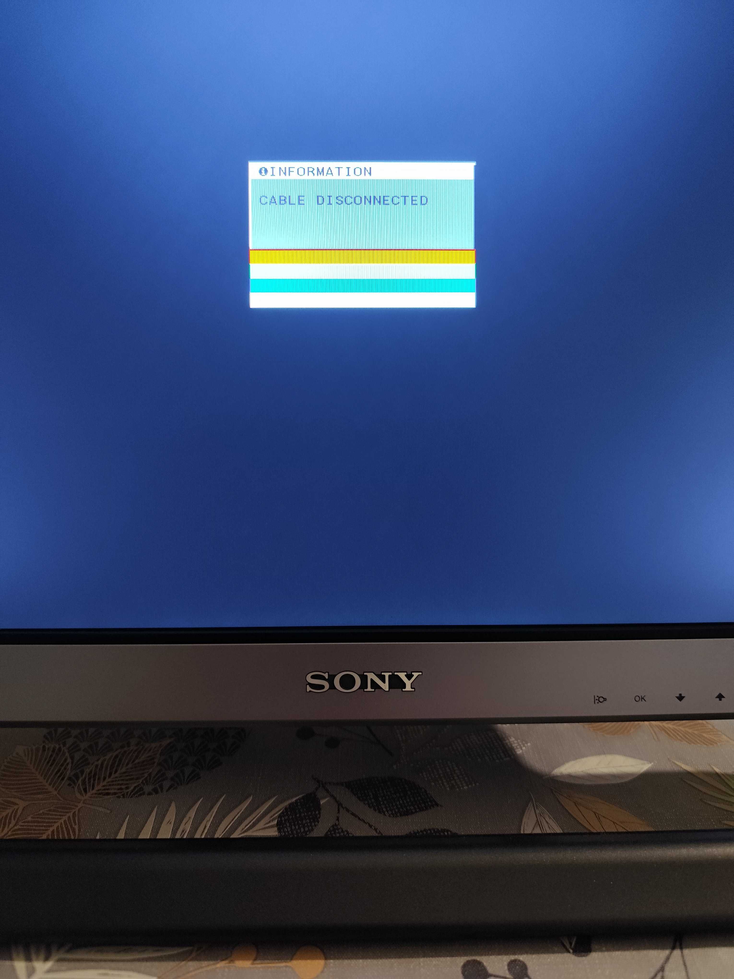 Monitor de computador Sony, modelo SDM-HD75, 17''