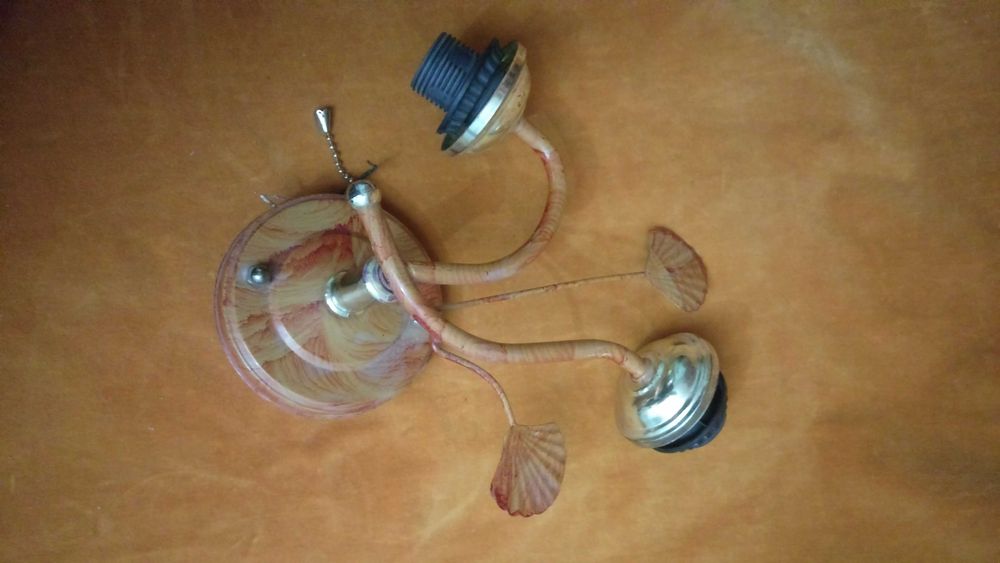 Бра (светильник, люстра)