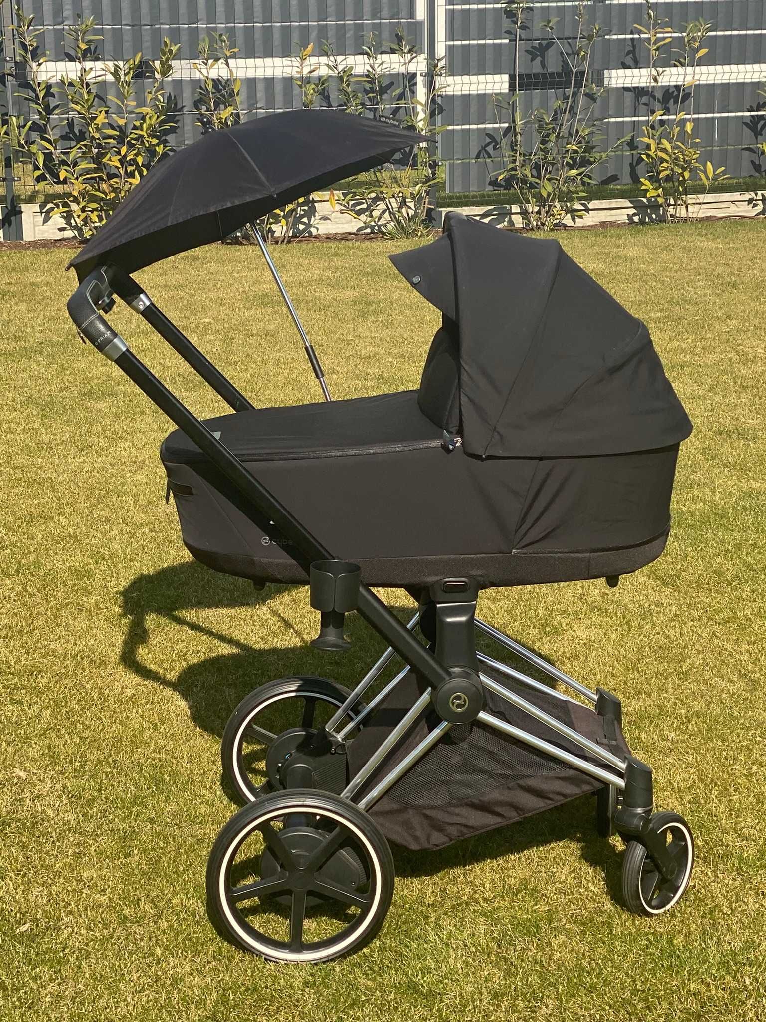 Wózek Cybex e-Priam 2w1 - gondola i spacerówka, napęd elektryczny