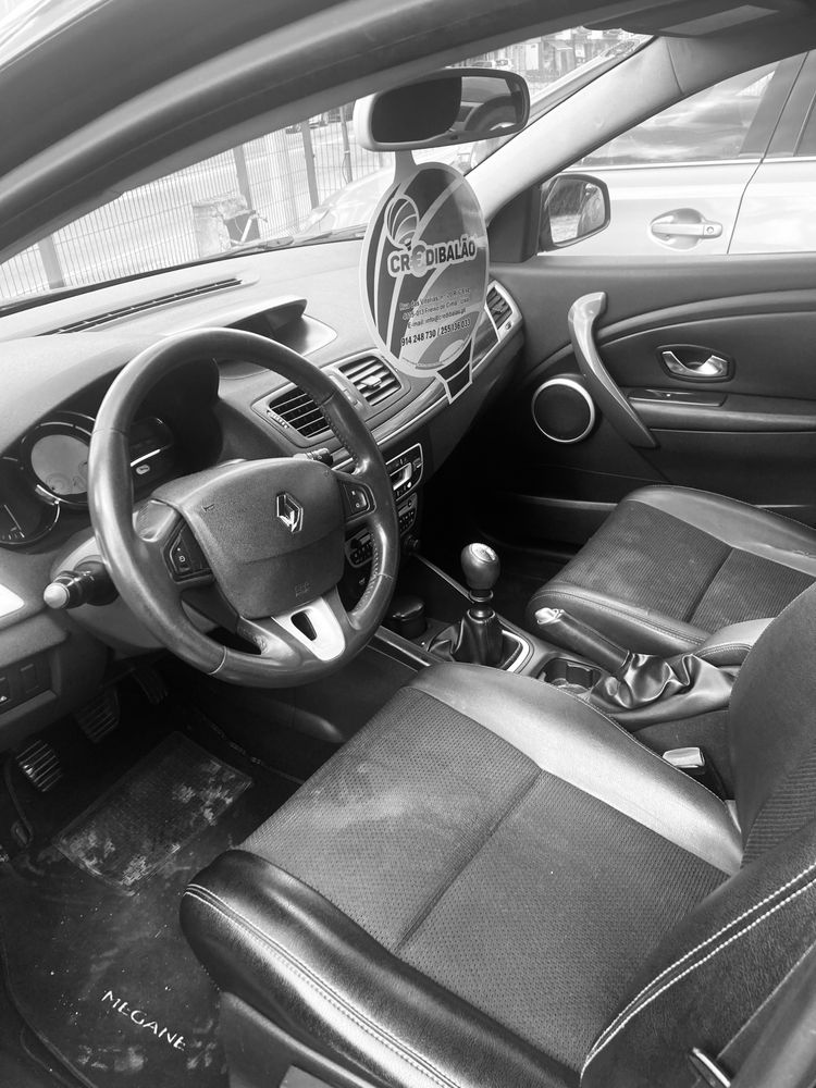 Renault Megane sports tourer 1.5 dci 110 cv