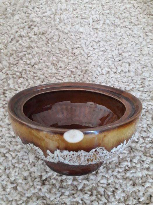 Komplet z ciemnej porcelany