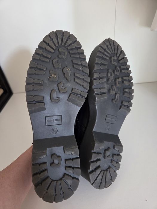 Martensy 38 Czarne półbuty