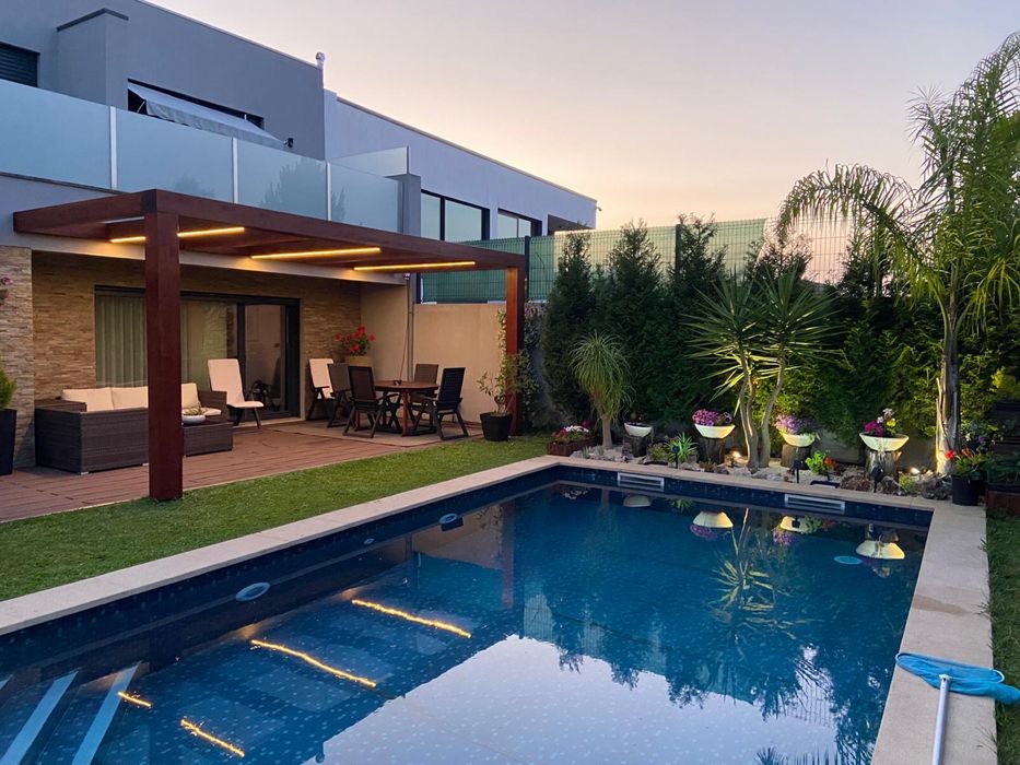 Portas/cozinhas/roupeiros/pergolas/alpendres/deckes