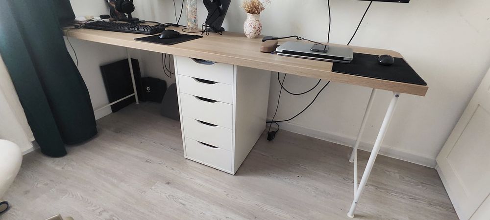 IKEA biuro duże dla dwóch osób