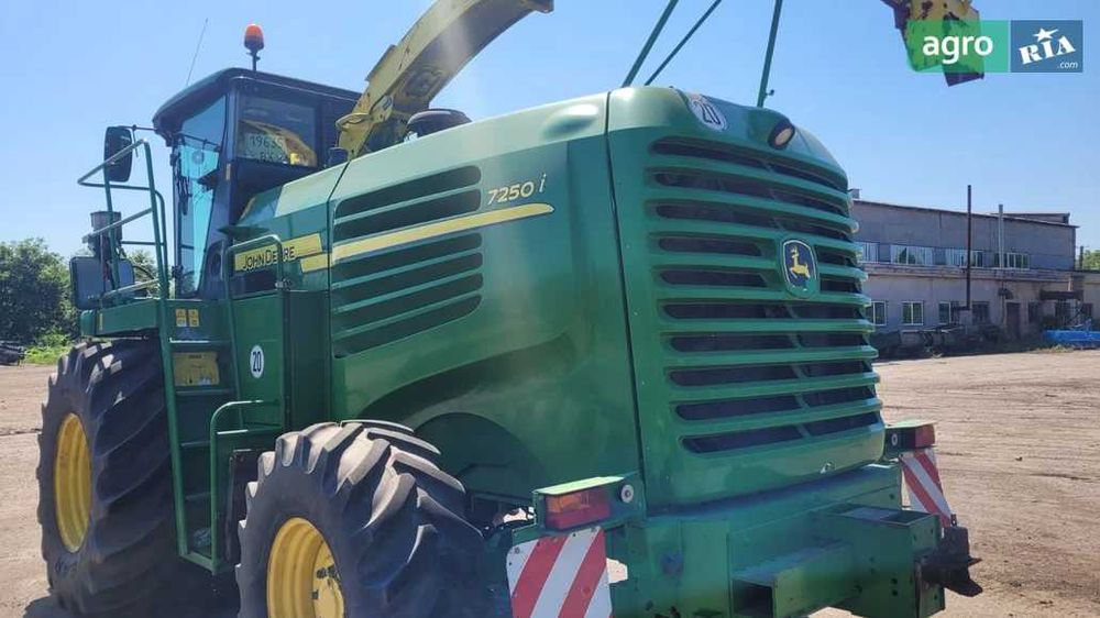Продам кормозбиральний комбайн John Deere 7250