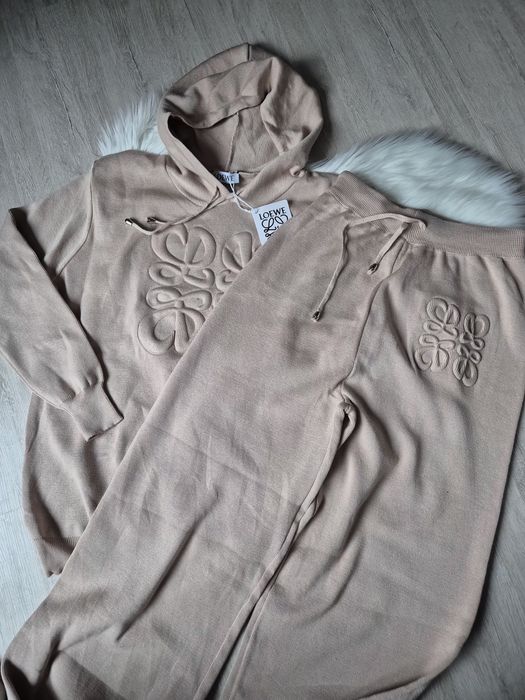 Костюм Loewe в'язаний сірий, беж