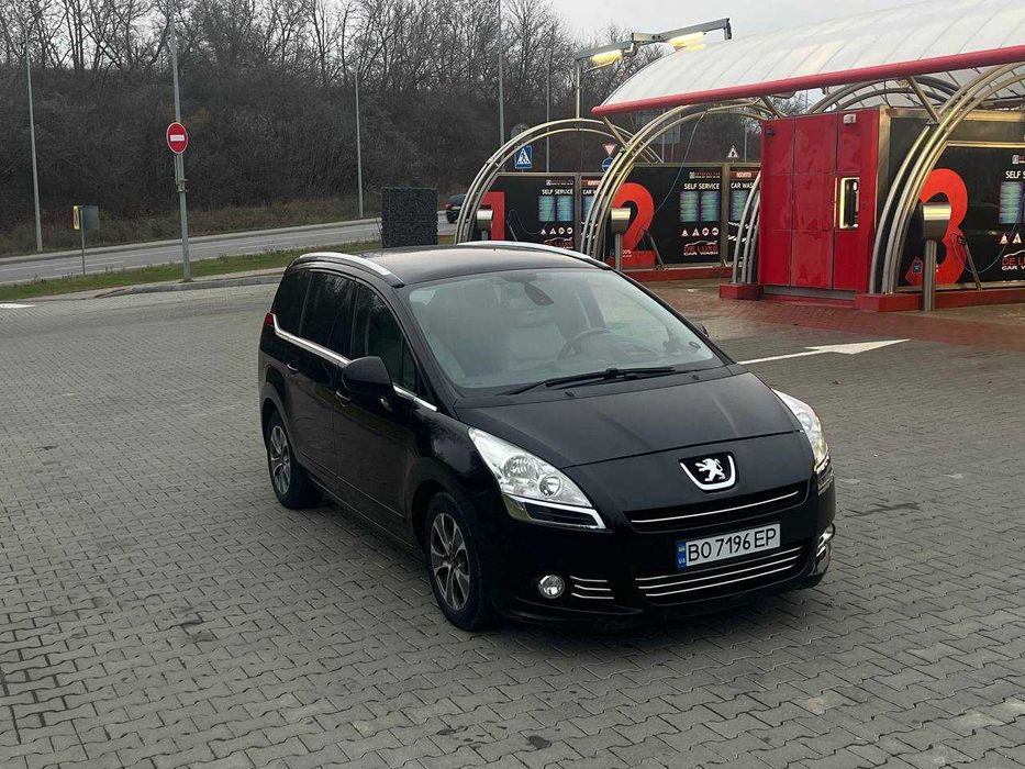 PEUGEOT 5008 / Пежо 5008