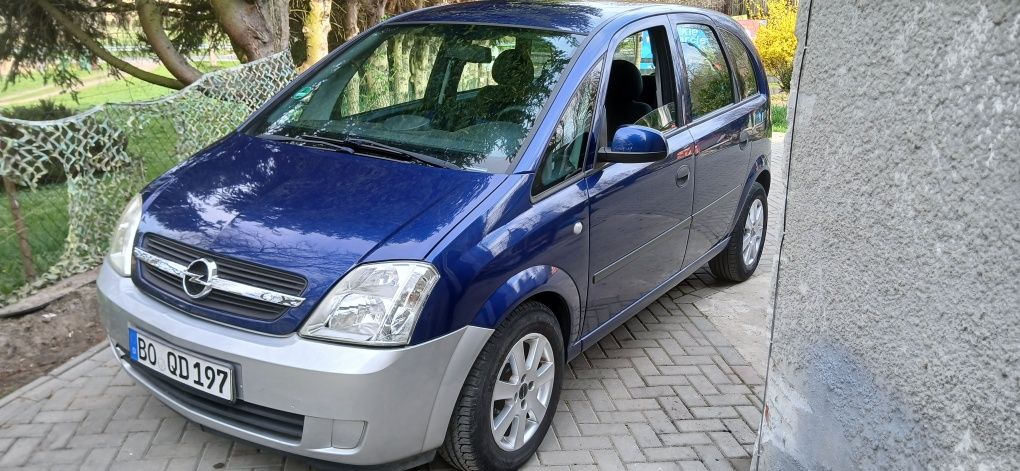 Opel Meriva 1.6 automat zarejestrowany w pl