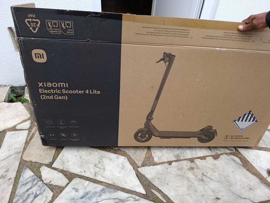 Trotinete novo apenas 3 meses de uso