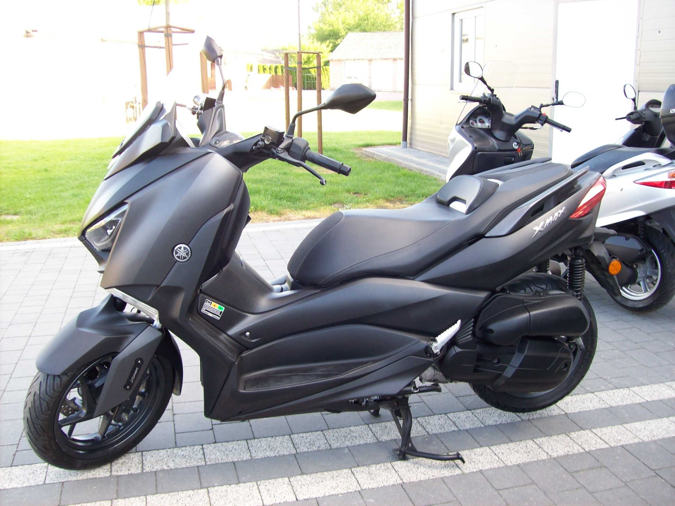 Yamaha Xmax 125 ABS kontrola trakcji 2020 rok