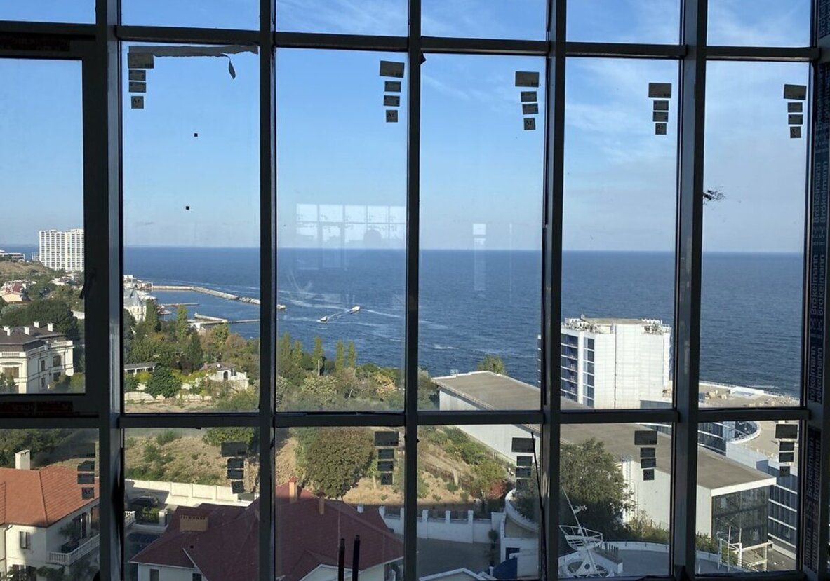 Пентхаус з видом на море, перша лінія, 10 ст Великого Фонтану