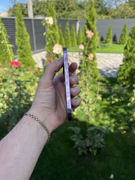 Iphone 14 pro чудовий стан, все працює OLX доставка