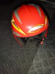 Kask Narciarski czerwony