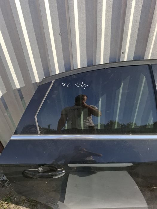 FORD MONDEO MK4 LIFT Drzwi Prawe Tylne HB KOD G6 Wlkp