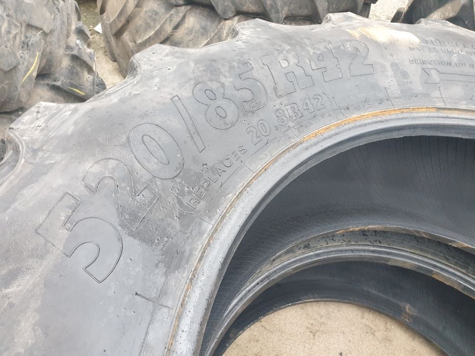 Opona opony BKT 520/85 R42 20.8 r42