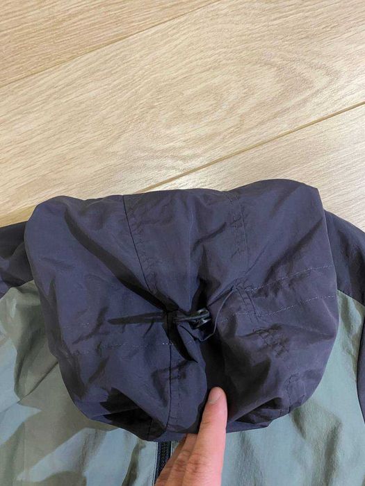 Продам куртку НМ