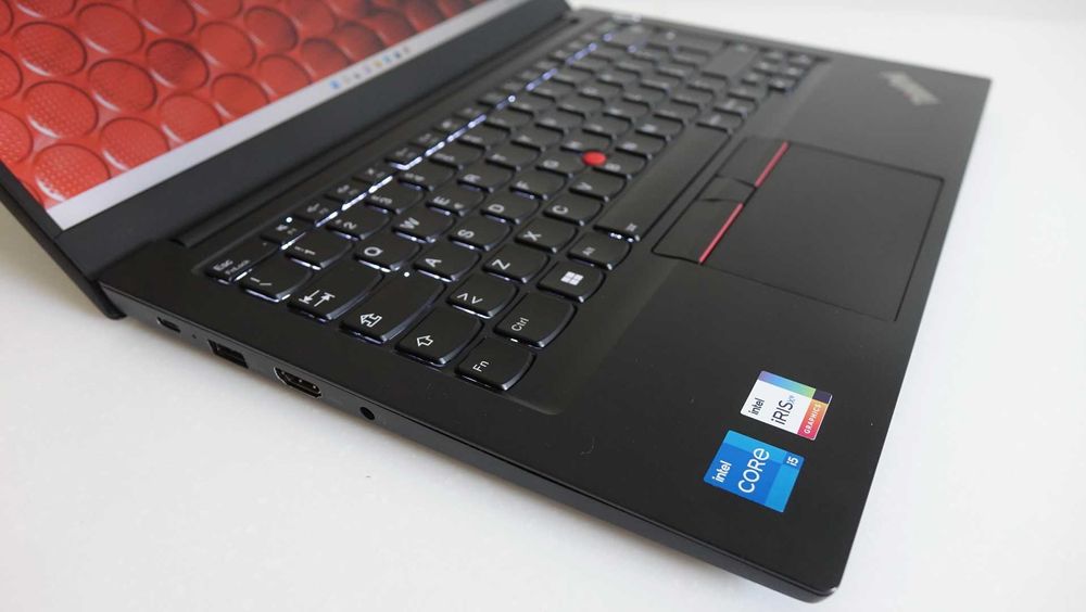 ИДЕАЛ LENOVO ThinkPad T14 Gen 2 14 FHD Ryzen 5 16 512 НОВЫЙ АКБ и SSD