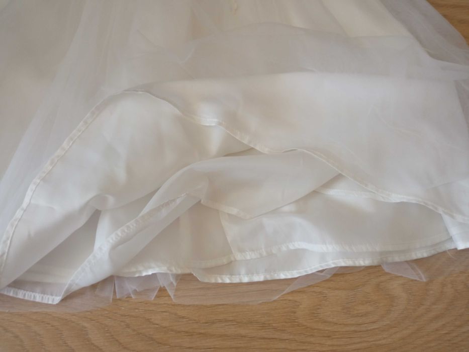 Biała sukienka 146 Smyk