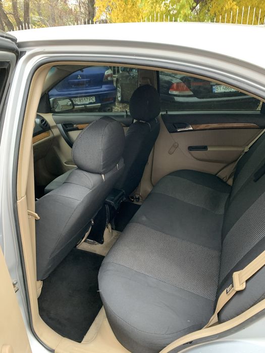 Шевроле авео 2008 год газ бензин