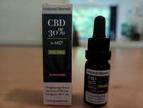 Holland & Barrett olejek CBD 30% MCT (10ml)