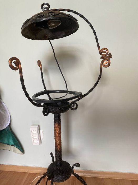 Lampa stojąca z kutego żelaza lata 70-te
