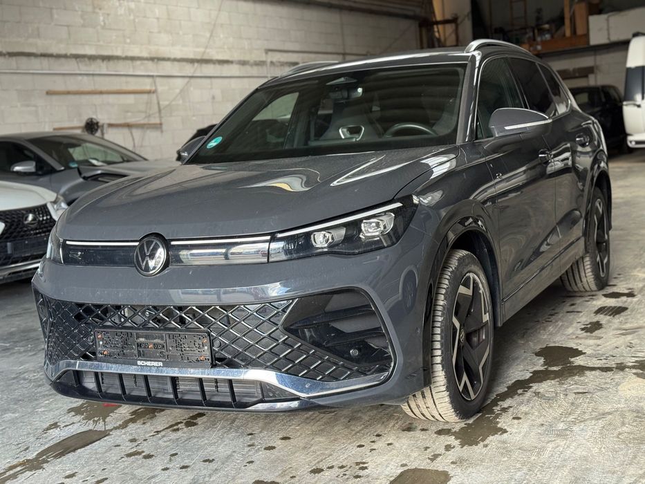 Volkswagen Tiguan R-Line_2.0Tdi_Dsg_4Motion_Recaro_2025