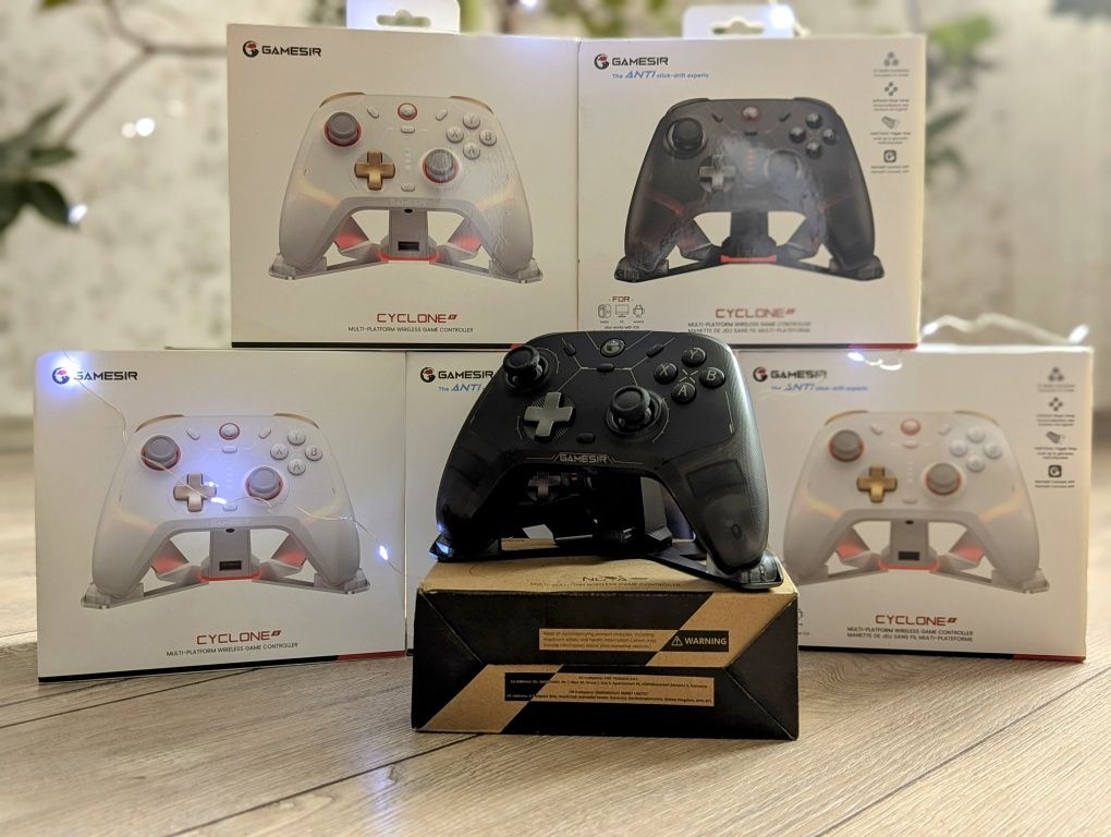 Gamesir Cyclone 2 з док-станцією для Xbox ПК Switch