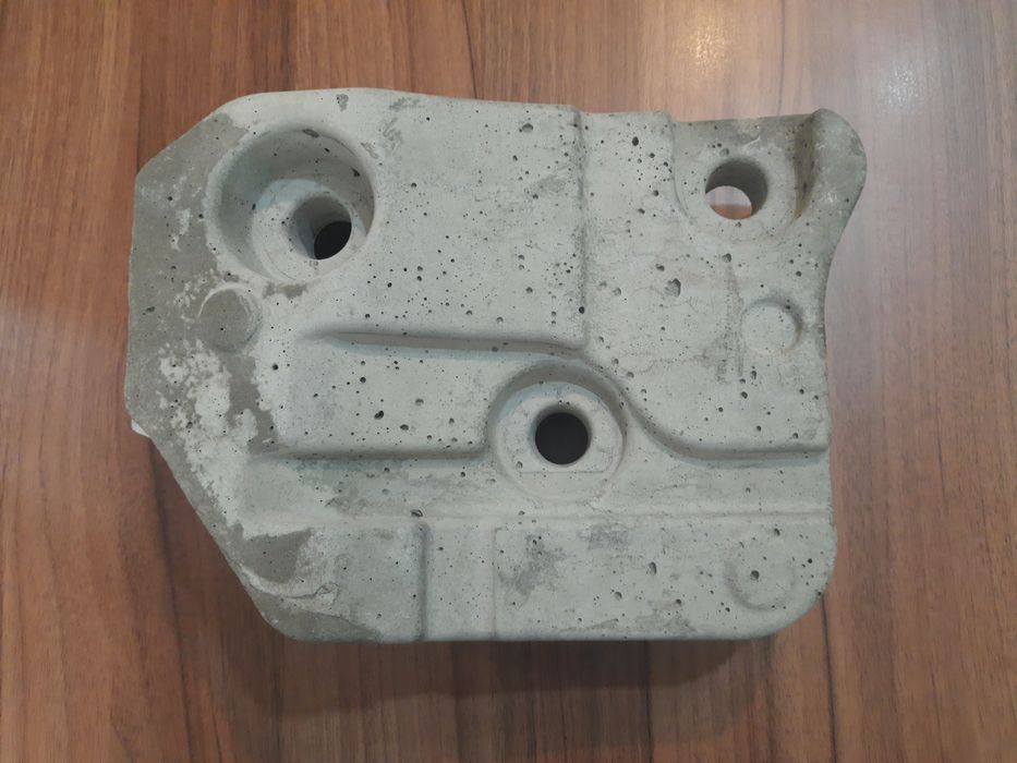 Противага верхня 4055114252 до пральної машини Electrolux EWS1264SAU.
