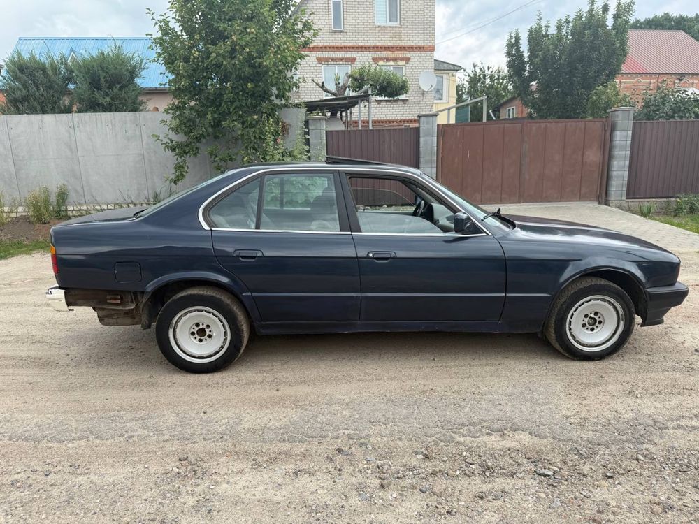 Продам бмв е34 м50б20
